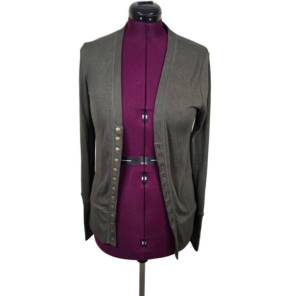 Women's Zenana Outfitters Green Lightweight Sweater Snap Close Cardigan | Large - Picture 1 of 10